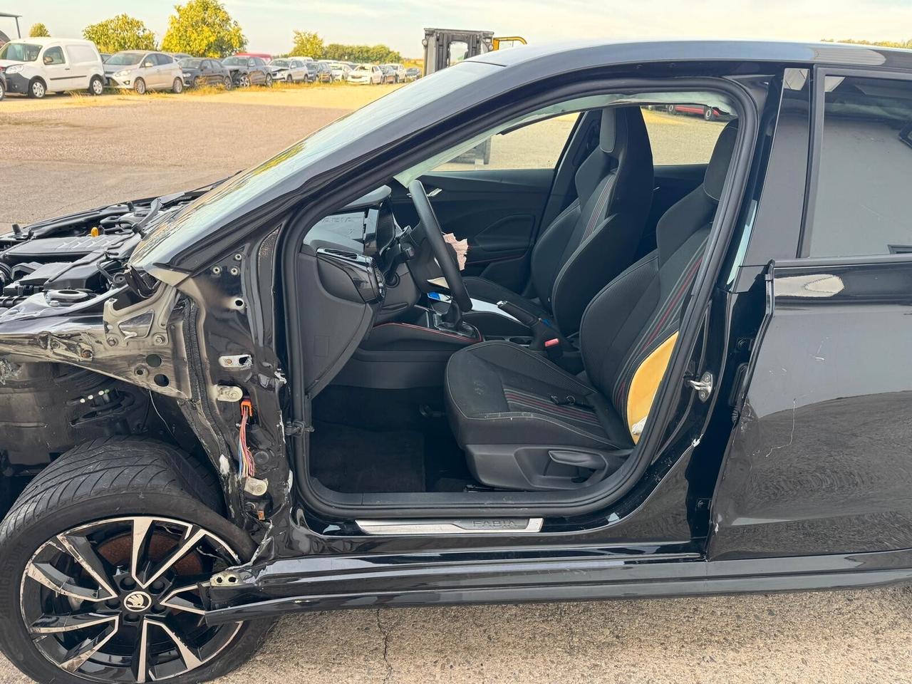 Skoda Fabia 1.0 mpi evo 80cv START INCIDENTATA