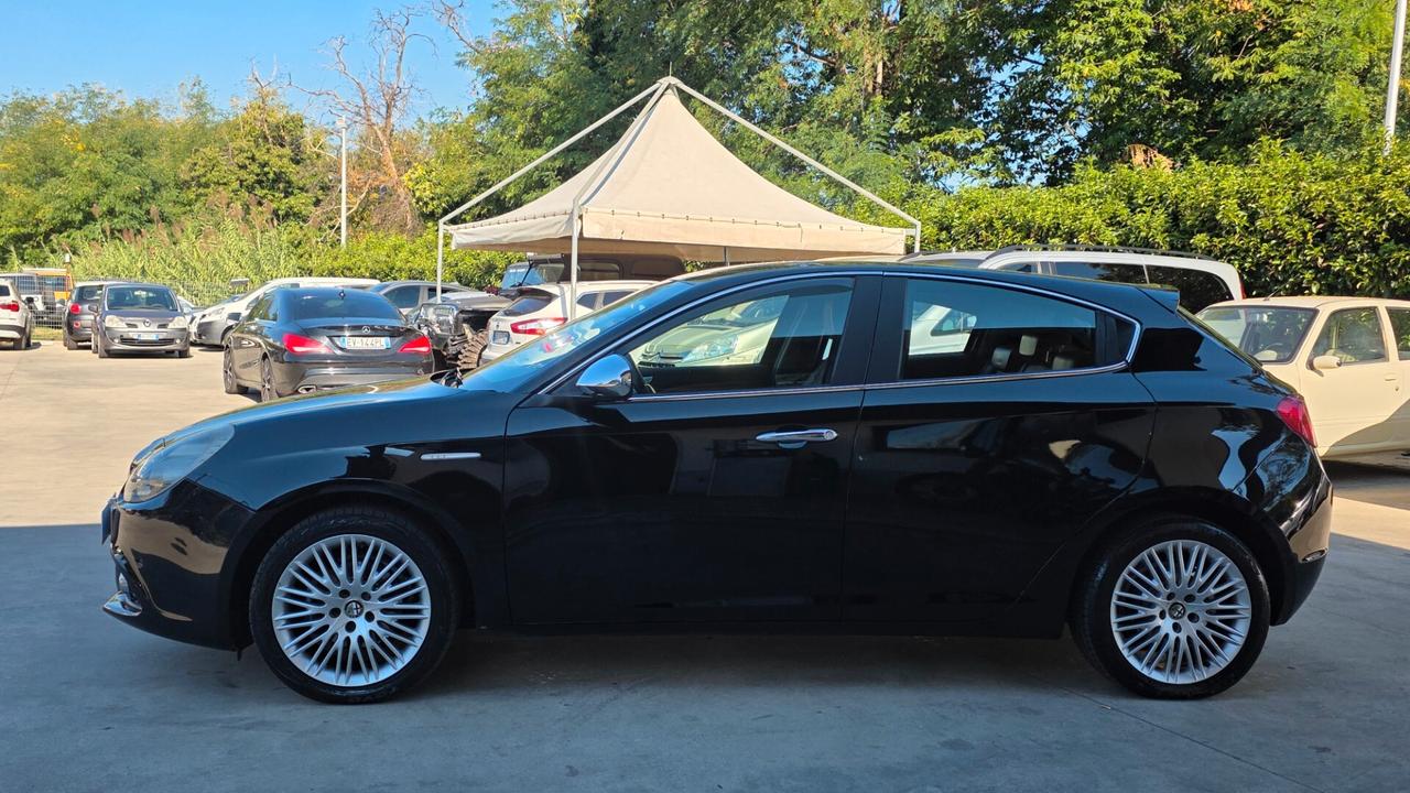 Alfa Romeo Giulietta 1.6 JTDm-2 105 CV Exclusive