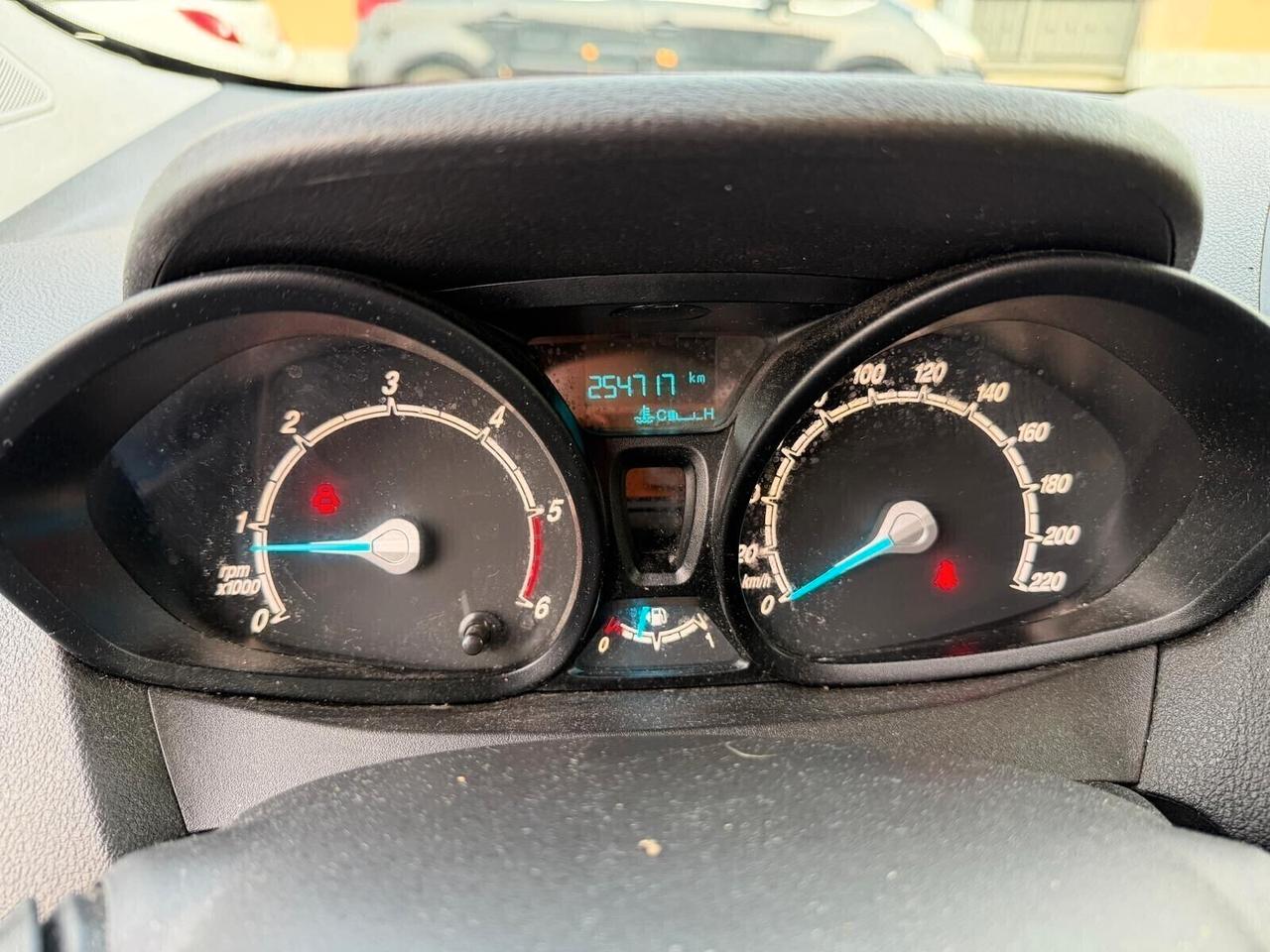 Ford Transit Courier 1.5 TDCi 75CV Van Trend