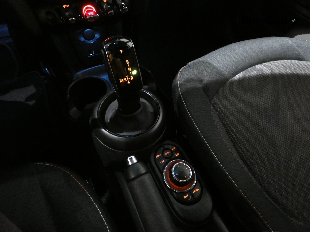 MINI Mini 5 porte (F55) - Mini 1.5 Cooper Classic 5 porte