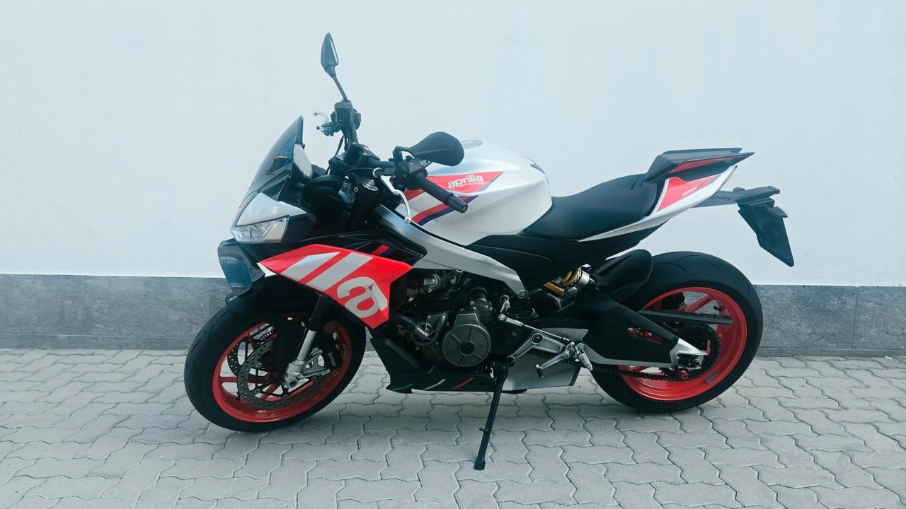 Aprilia Tuono 660 FACTORY