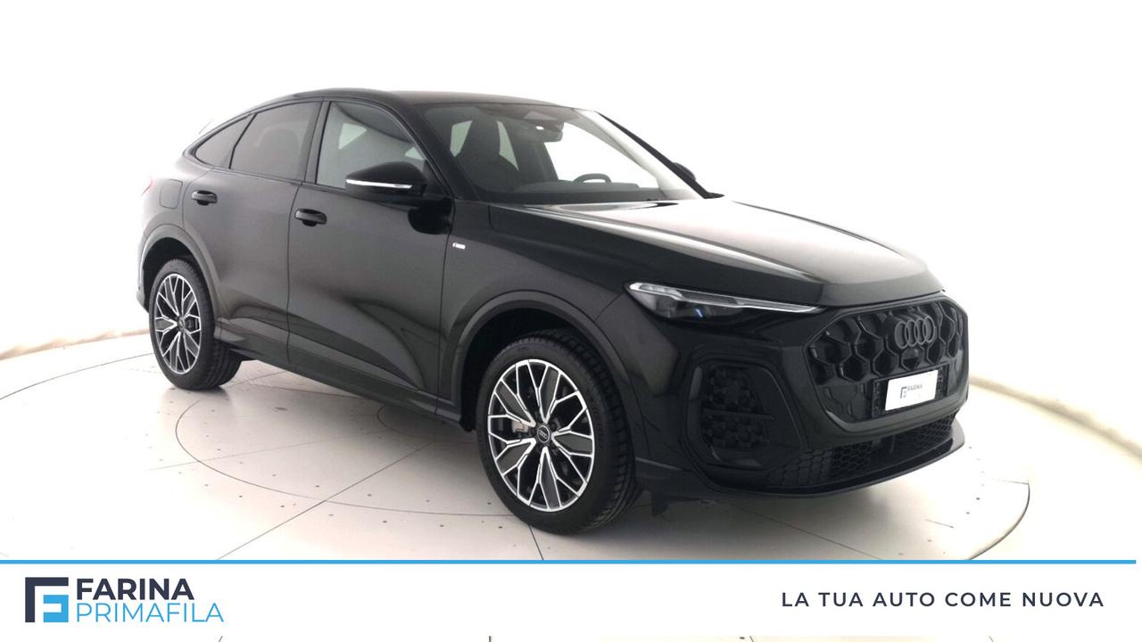 AUDI Q5 Sportback 2021 - Q5 Sportback 40 2.0 tdi mhev 12V S line quattro s-tronic