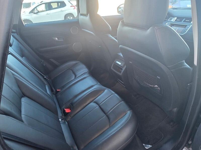 Land Rover Evoque 2.0 TD4 180 CV iva esposta