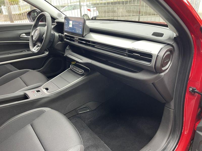 Jeep Avenger full-electric Altitude fwd 156cv auto