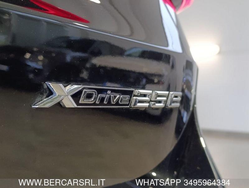 BMW X1 X1 xDrive 25e xLine*TELECAMERA POST*LED*PDC*PELLE*