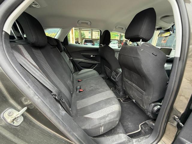 PEUGEOT 3008 BlueHDi 120 EAT6 S&S Allure