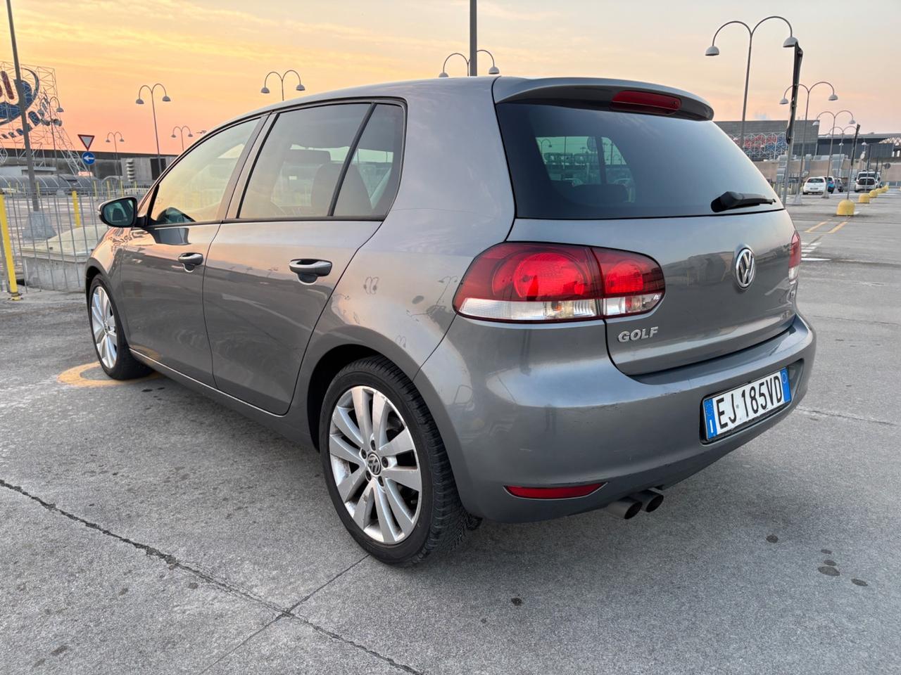 Volkswagen Golf 1.4 TSI Cambio Automatico