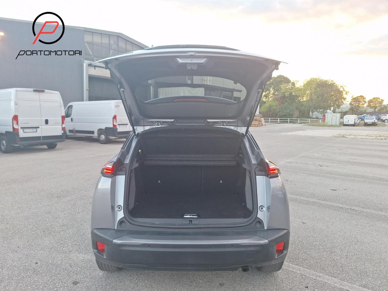 PEUGEOT 2008 2ª serie - 2008 PureTech 100 S&S Allure