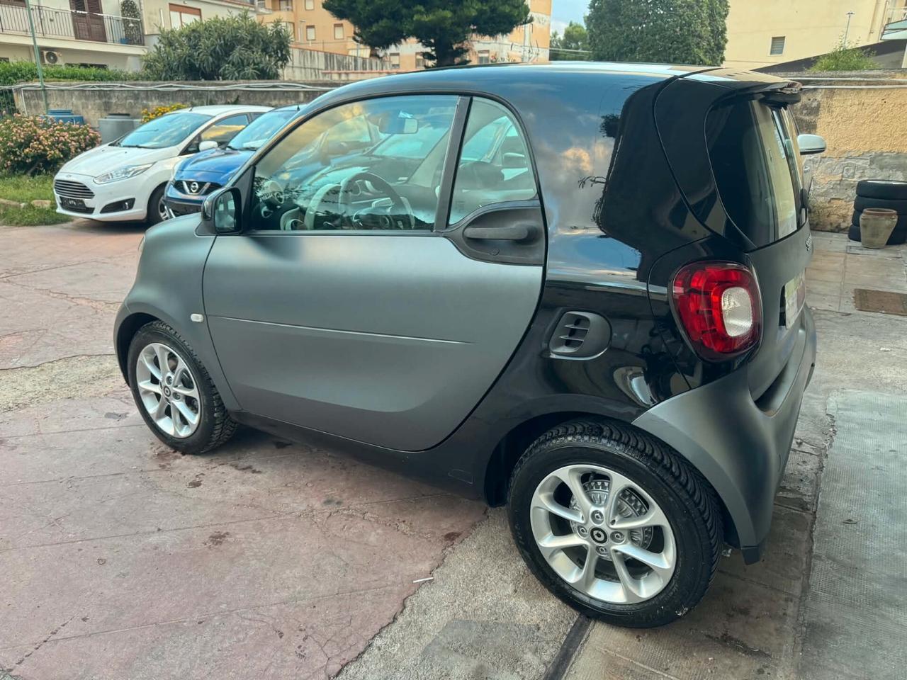 SMART FORTWO 1.0 BENZINA 71CV 2016 PASSION FULL