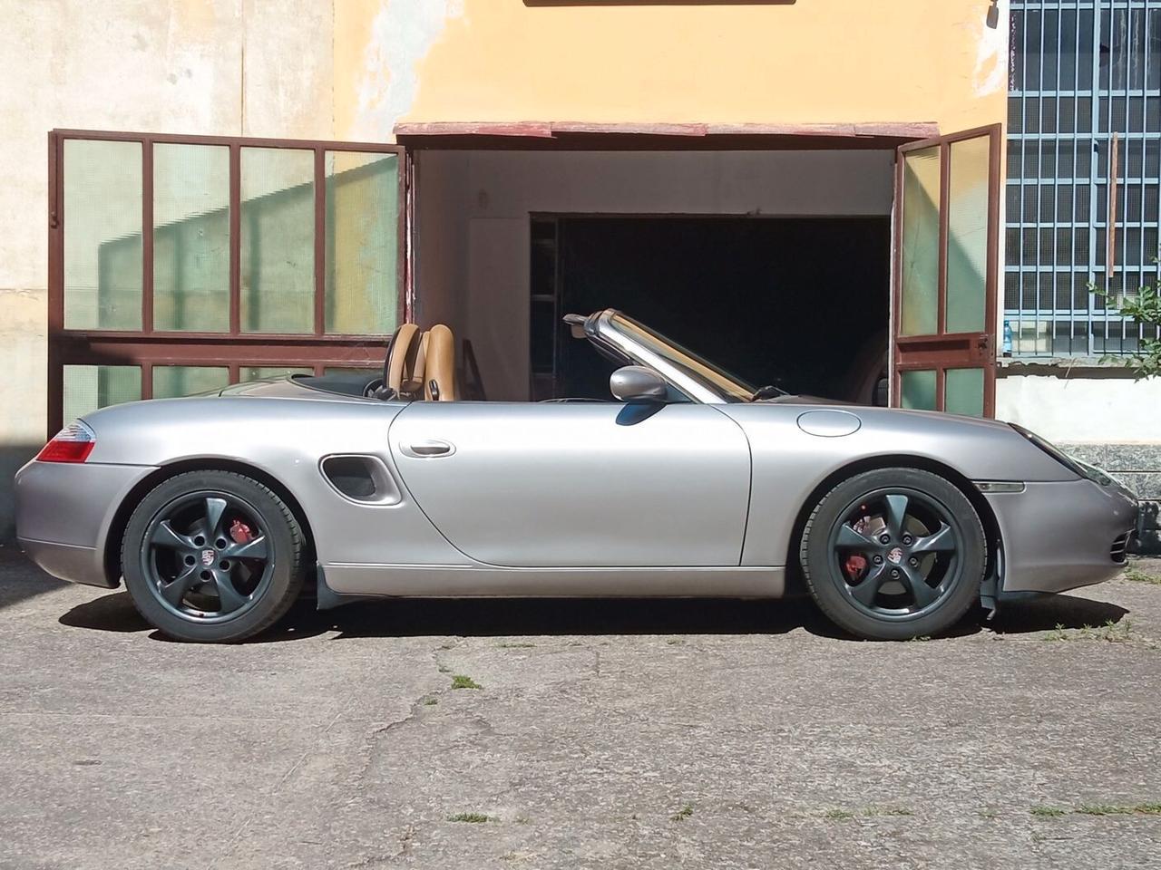 Porsche Boxster 2.7i 24V HARD TOP