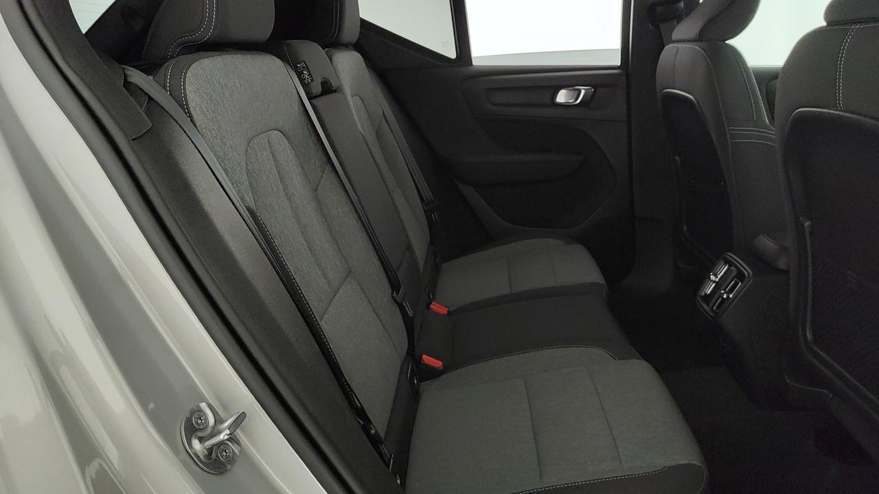 VOLVO XC40 2.0 b3 Core auto
