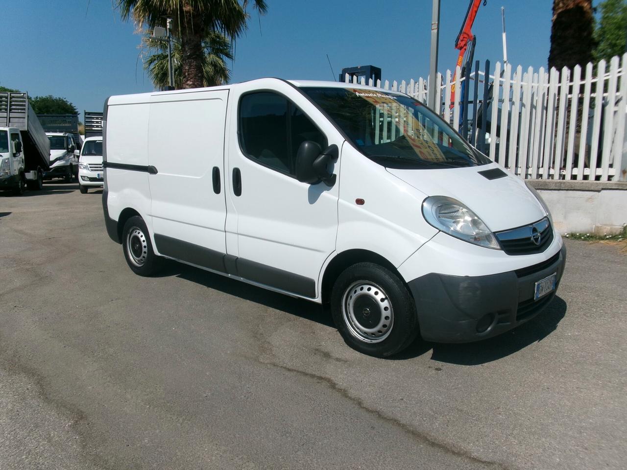 Opel Vivaro 2.0 CDTI FURGONE DOPPIA PORTA LATERLE DX/SX