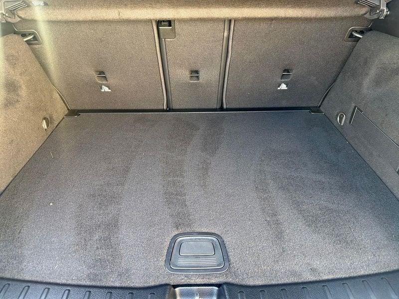 Mercedes-Benz GLA 200 d Premium auto