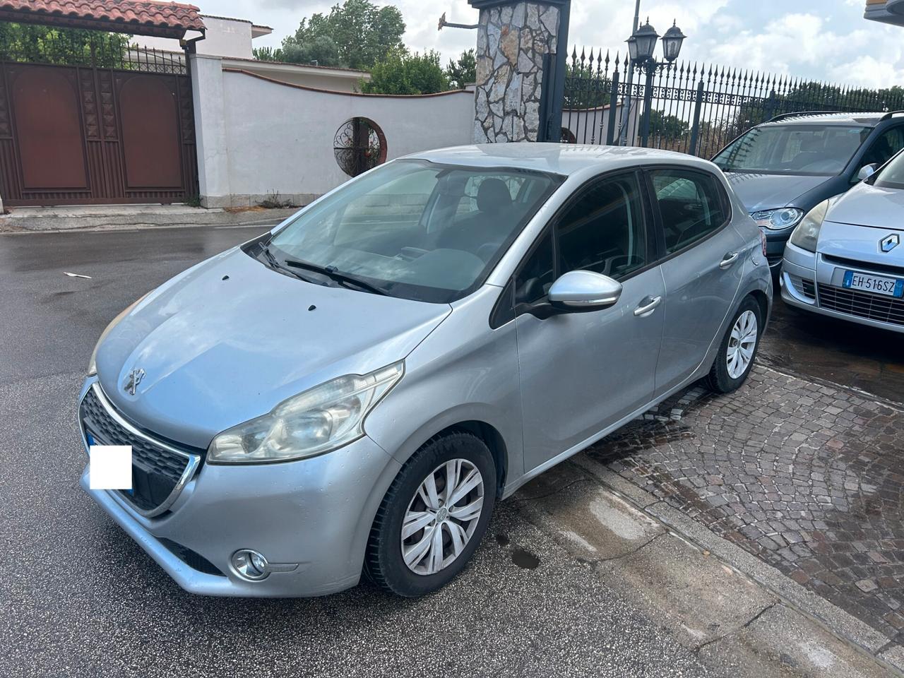 Peugeot 208 1.2 VTi 82 CV 5 porte Allure GPL