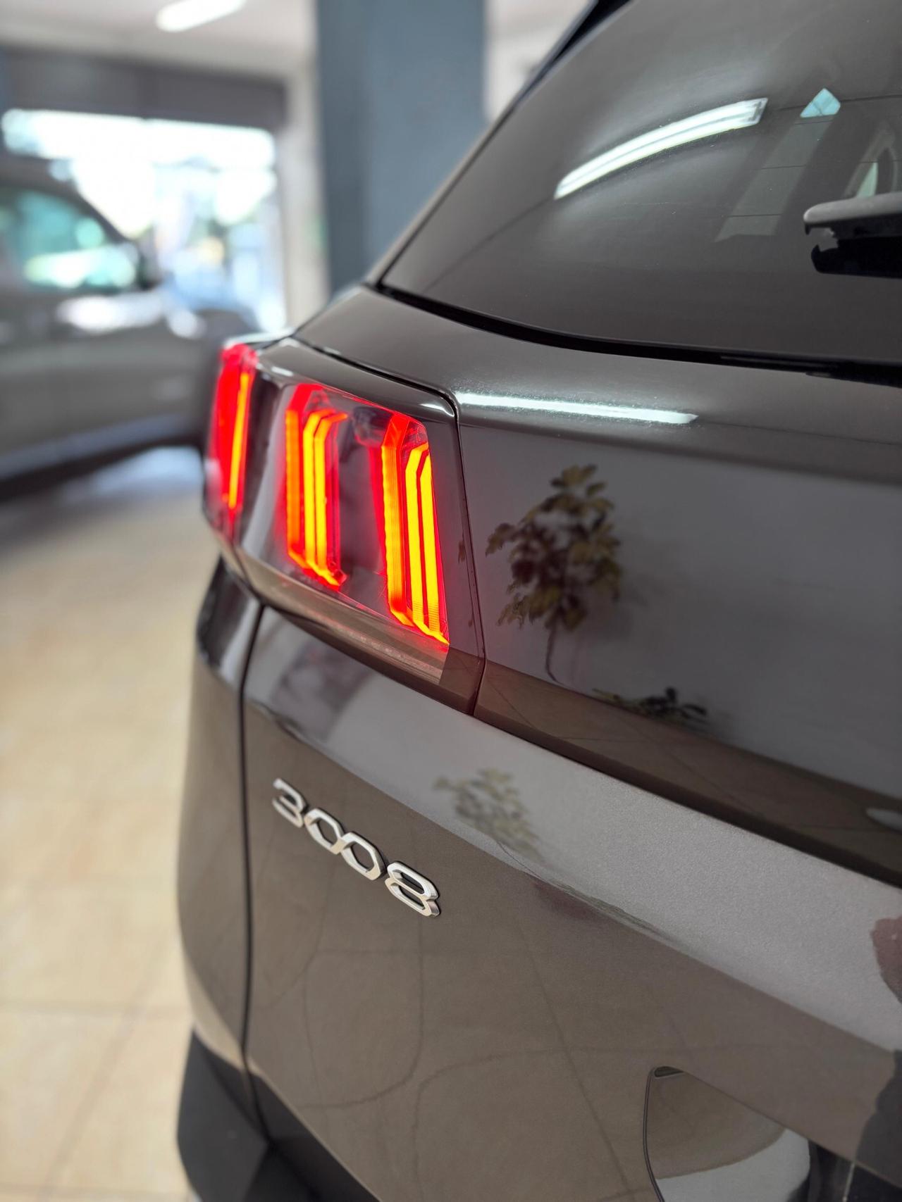 Peugeot 3008 BlueHDi 130 S&S Allure