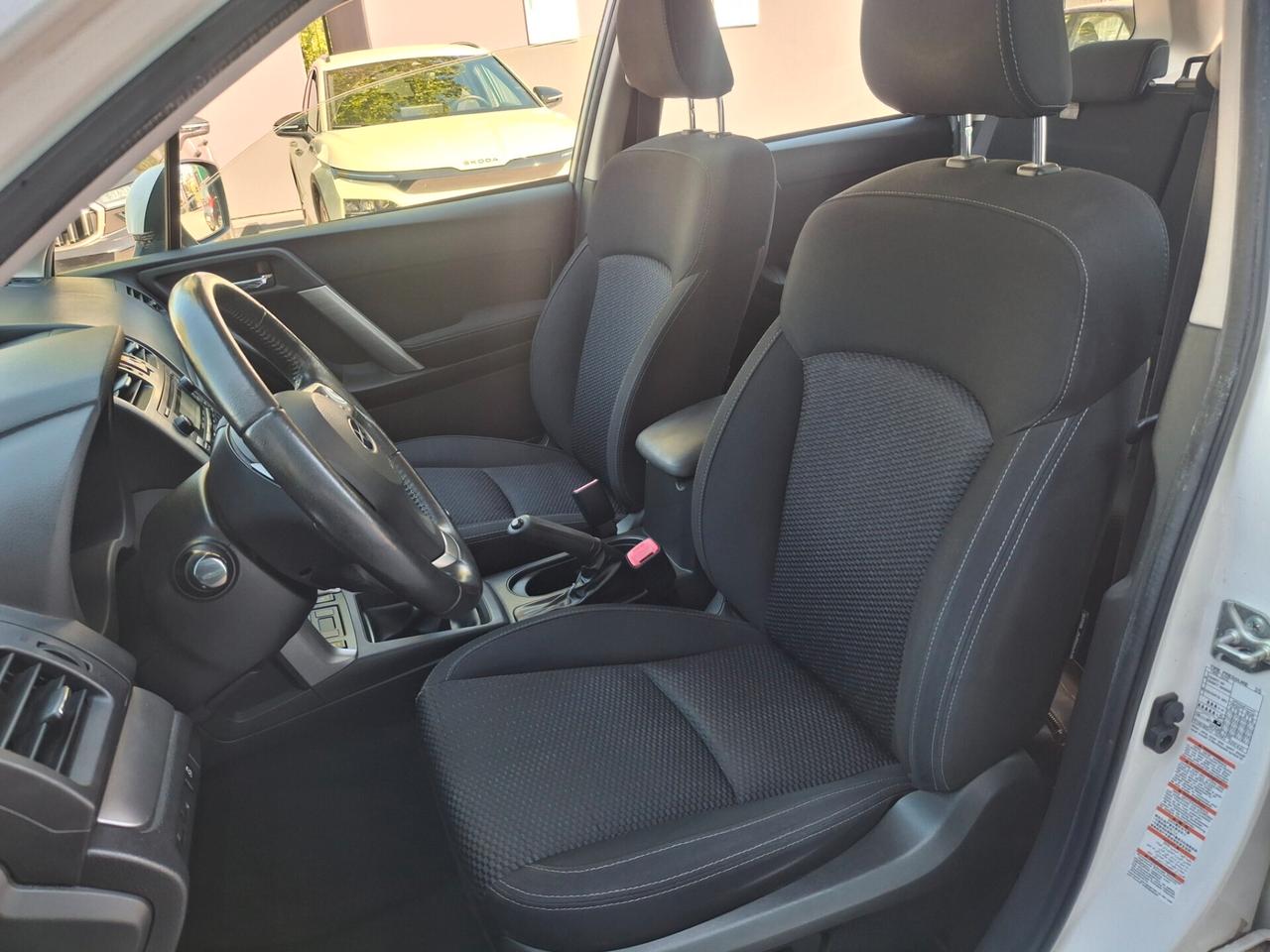 Subaru Forester 2.0D-4X4*TELECAMERA POSTERIORE*PREZZO AFFARE*