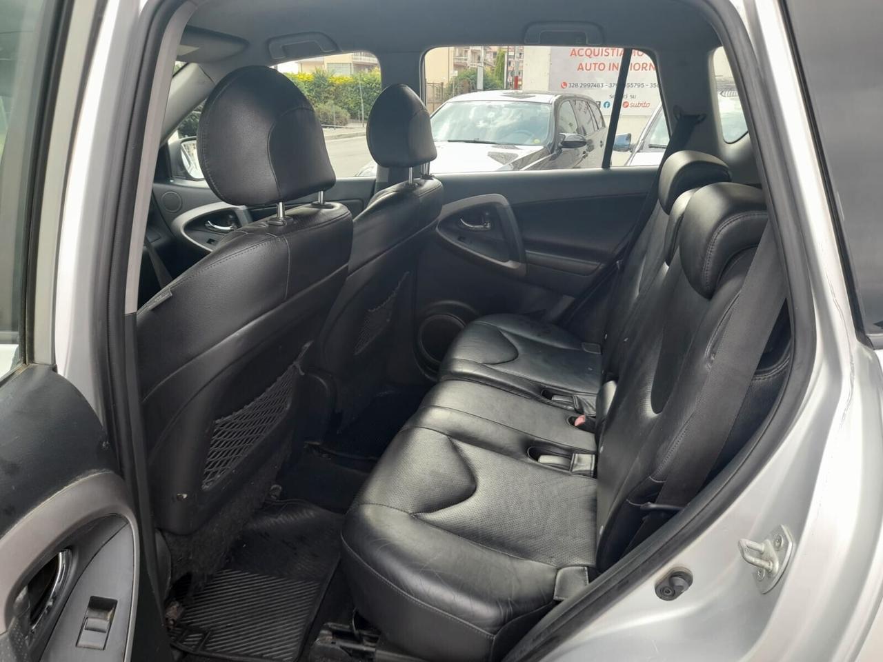 Toyota RAV 4 2.2cc diesel(PRIVATO)- 2006