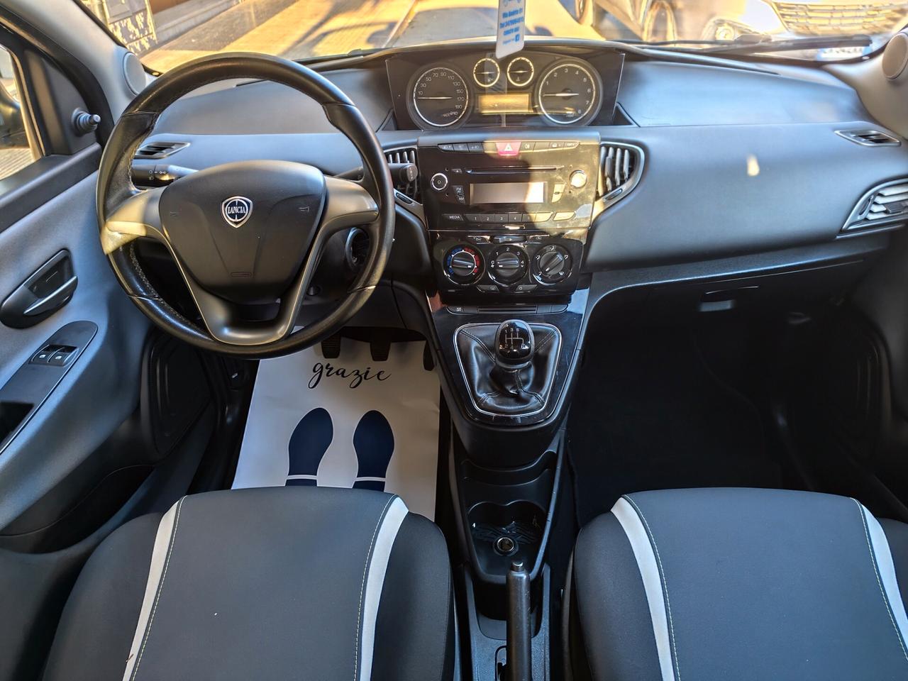 Lancia Ypsilon 1.2 benzina 69CV PERFETTA