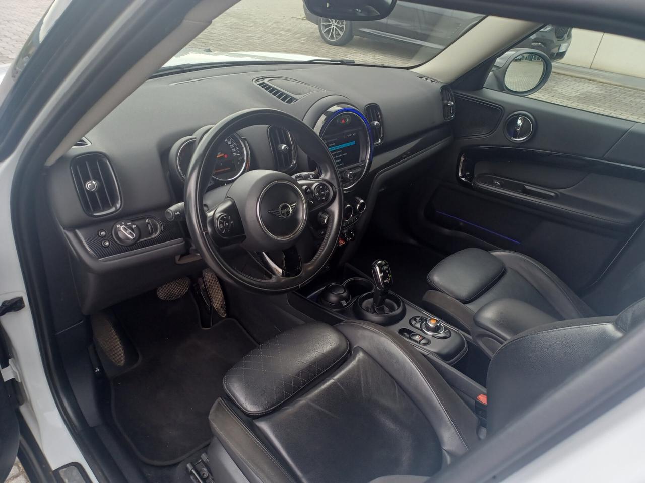 Mini Cooper D Countryman Mini 2.0 Cooper D Business Countryman ALL4