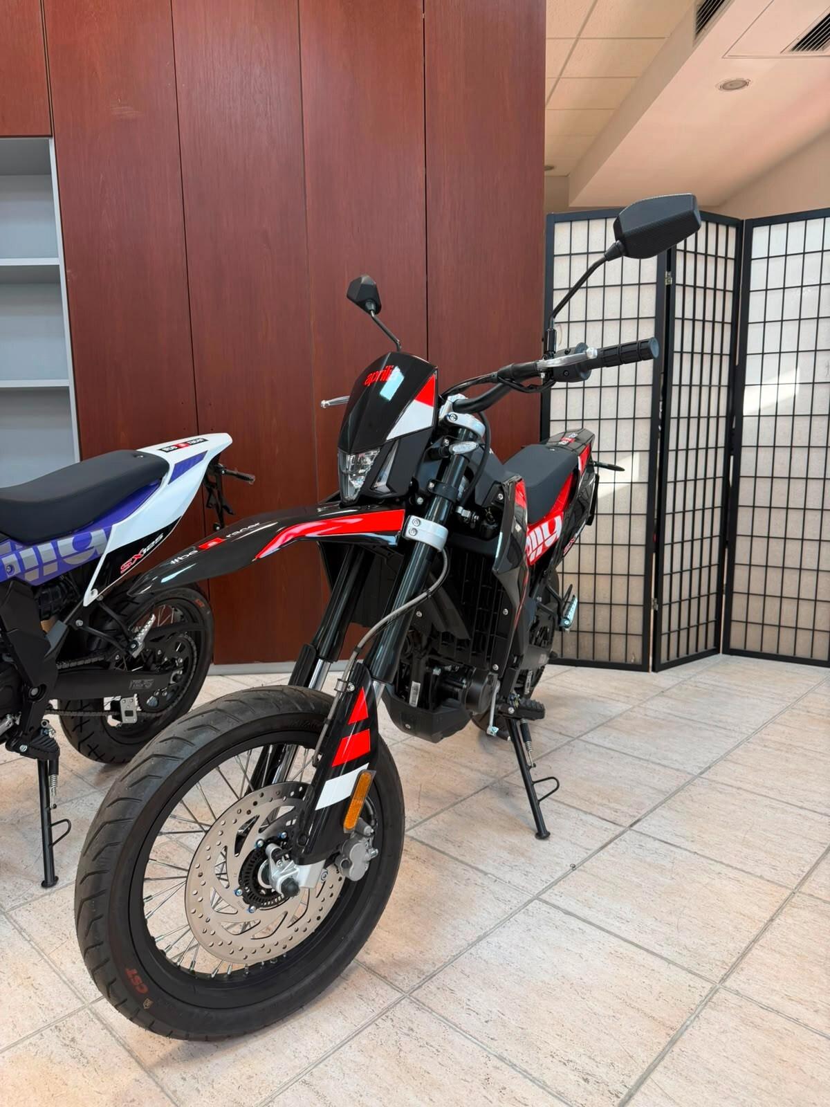Aprilia SX 125 DEMO AZIENDALE
