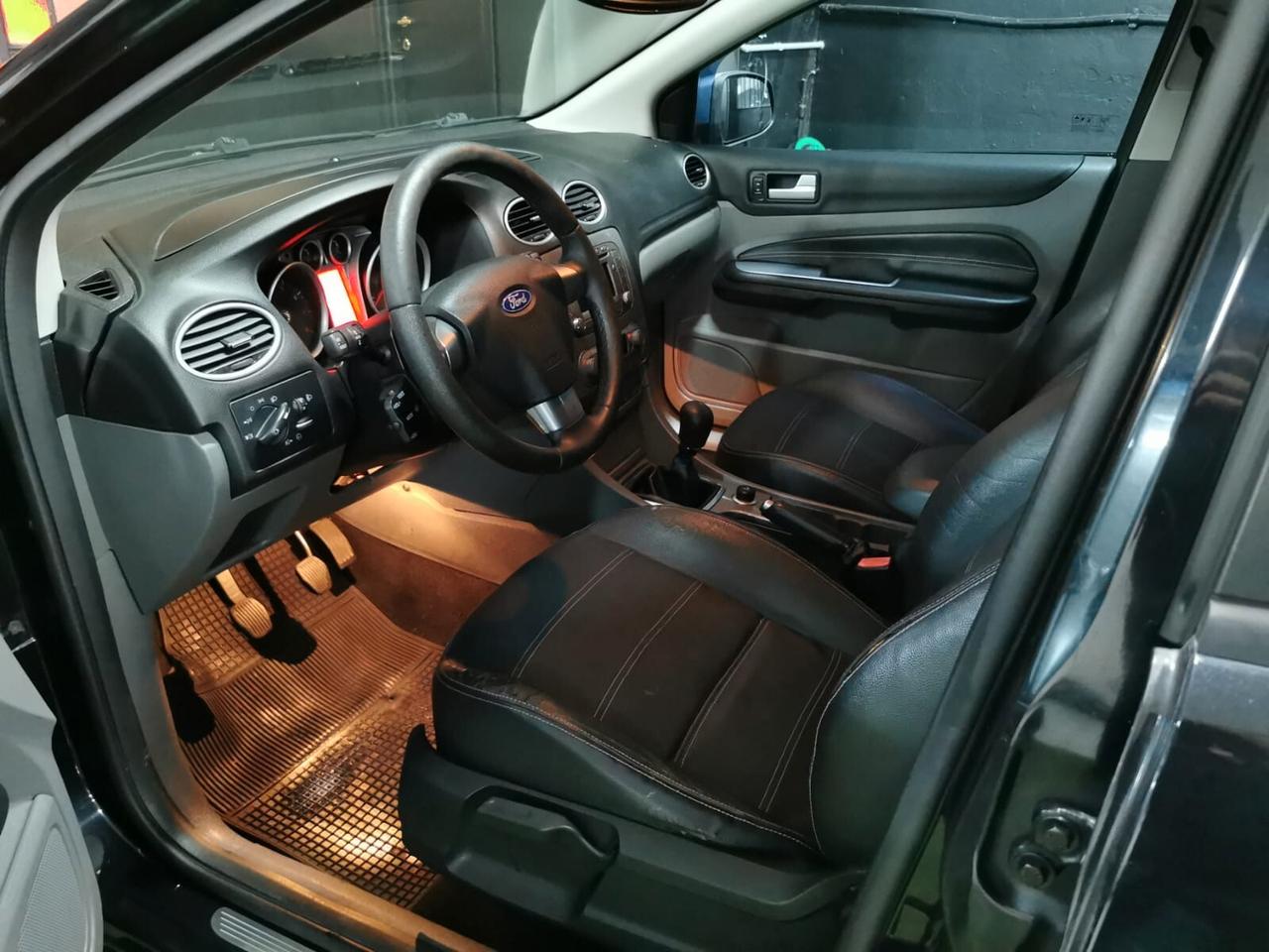 Ford Focus Station wagon Titanium GPL GARANZIA 12 MESI