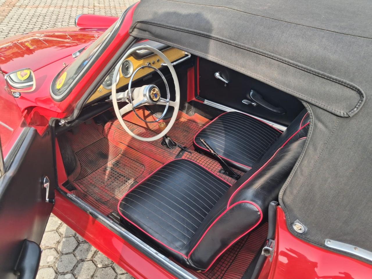 Fiat 600 D Spider Vignale