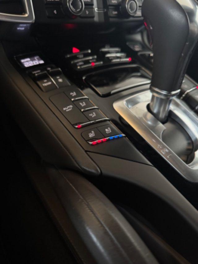PORSCHE Cayenne 3.0 Diesel //BELL1SS1MO//