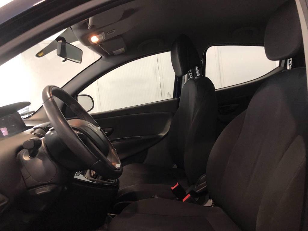 Lancia Ypsilon 5 Porte 1.2 Gold