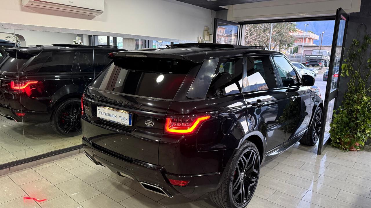 LAND ROVER SPORT HSE DYNAMIC TOTAL BLACK