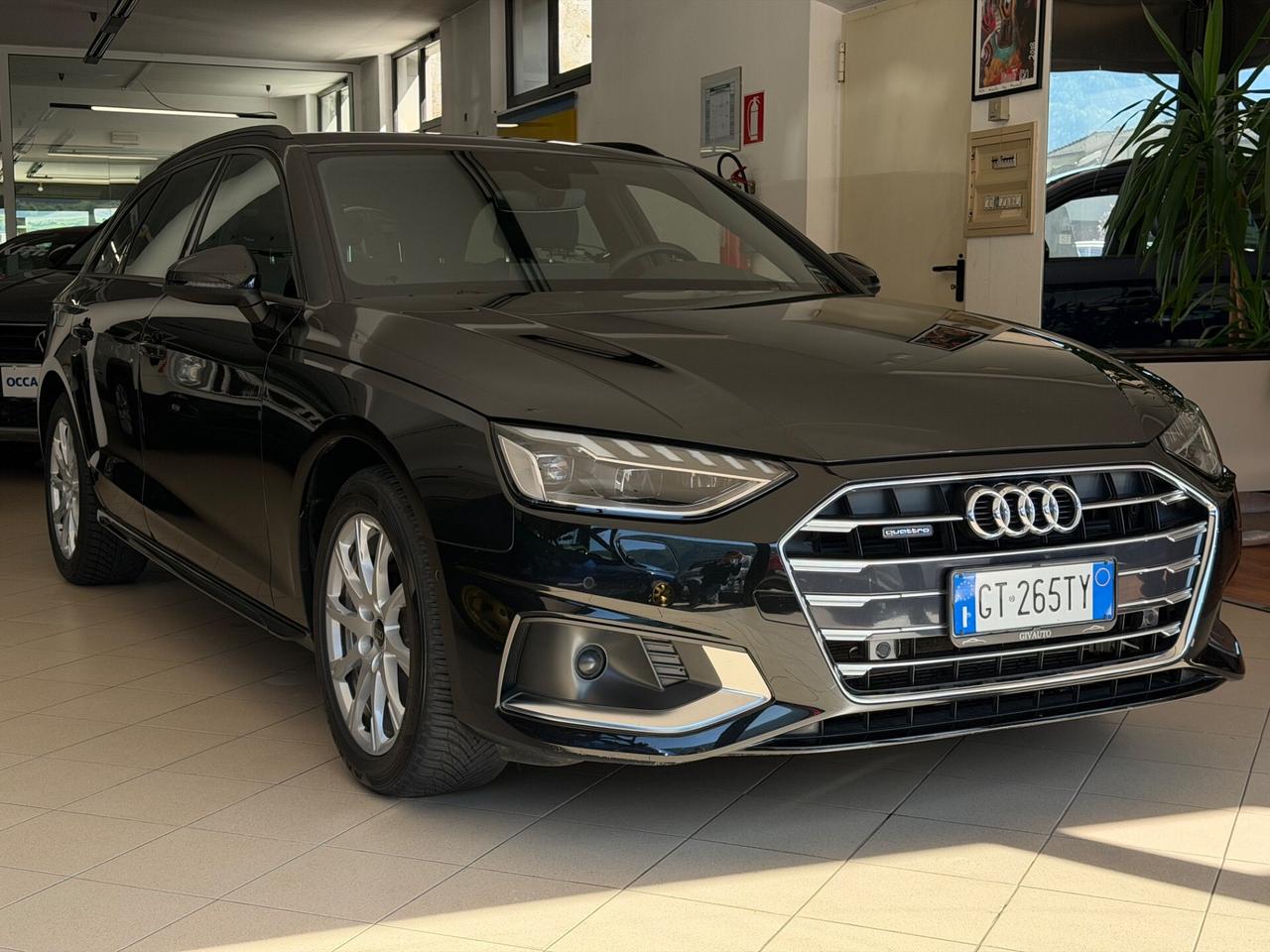 AUDI A4 Avant 40 2.0 tdi mhev quattro 204cv Gancio Traino * IVA ESPOSTA*