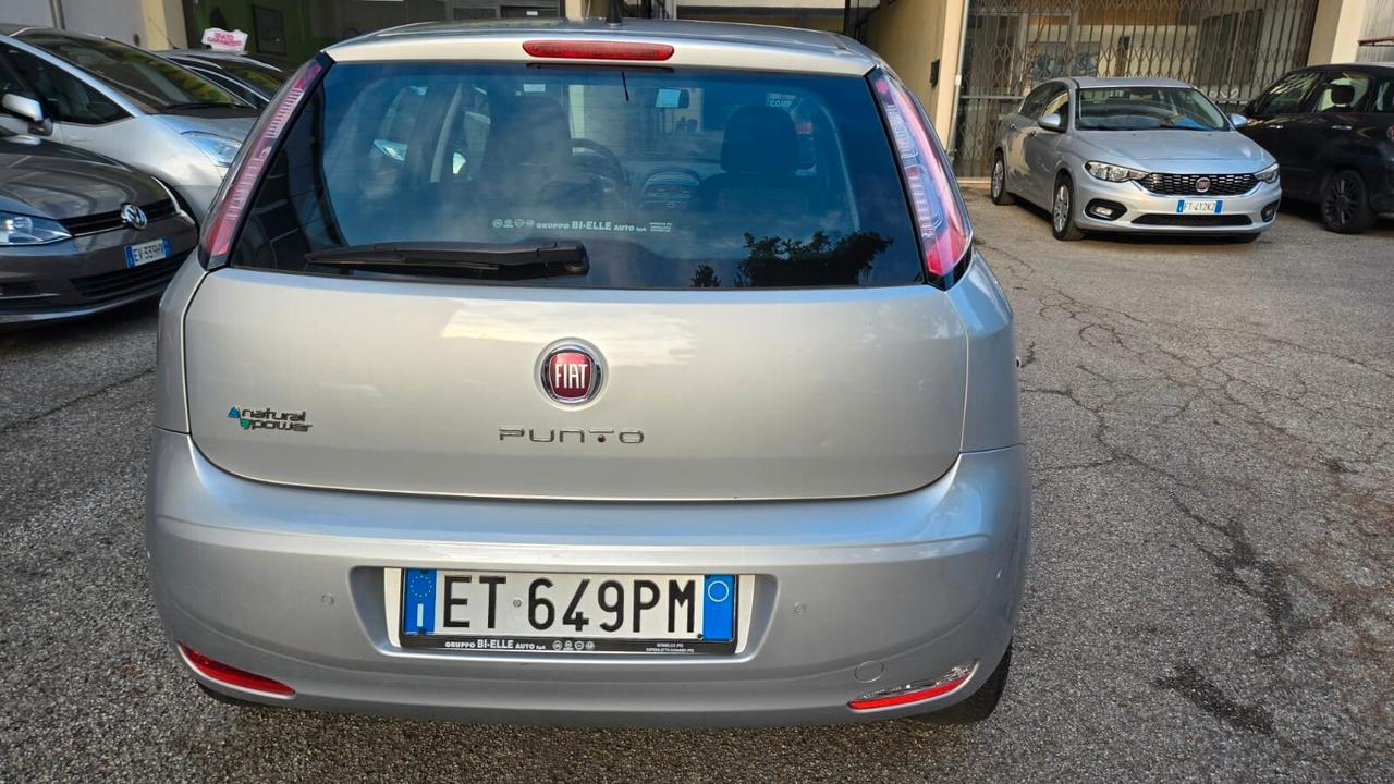 Fiat Punto EVO 1.4 8V 5 porte Natural Power Street