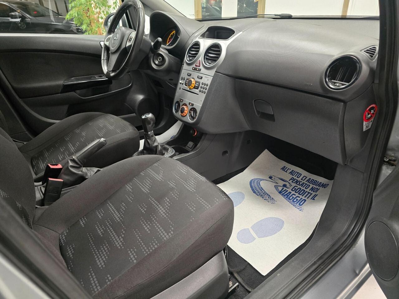 Opel Corsa 1.2 5 porte Elective 85cv 2012 NEOPATENTATI