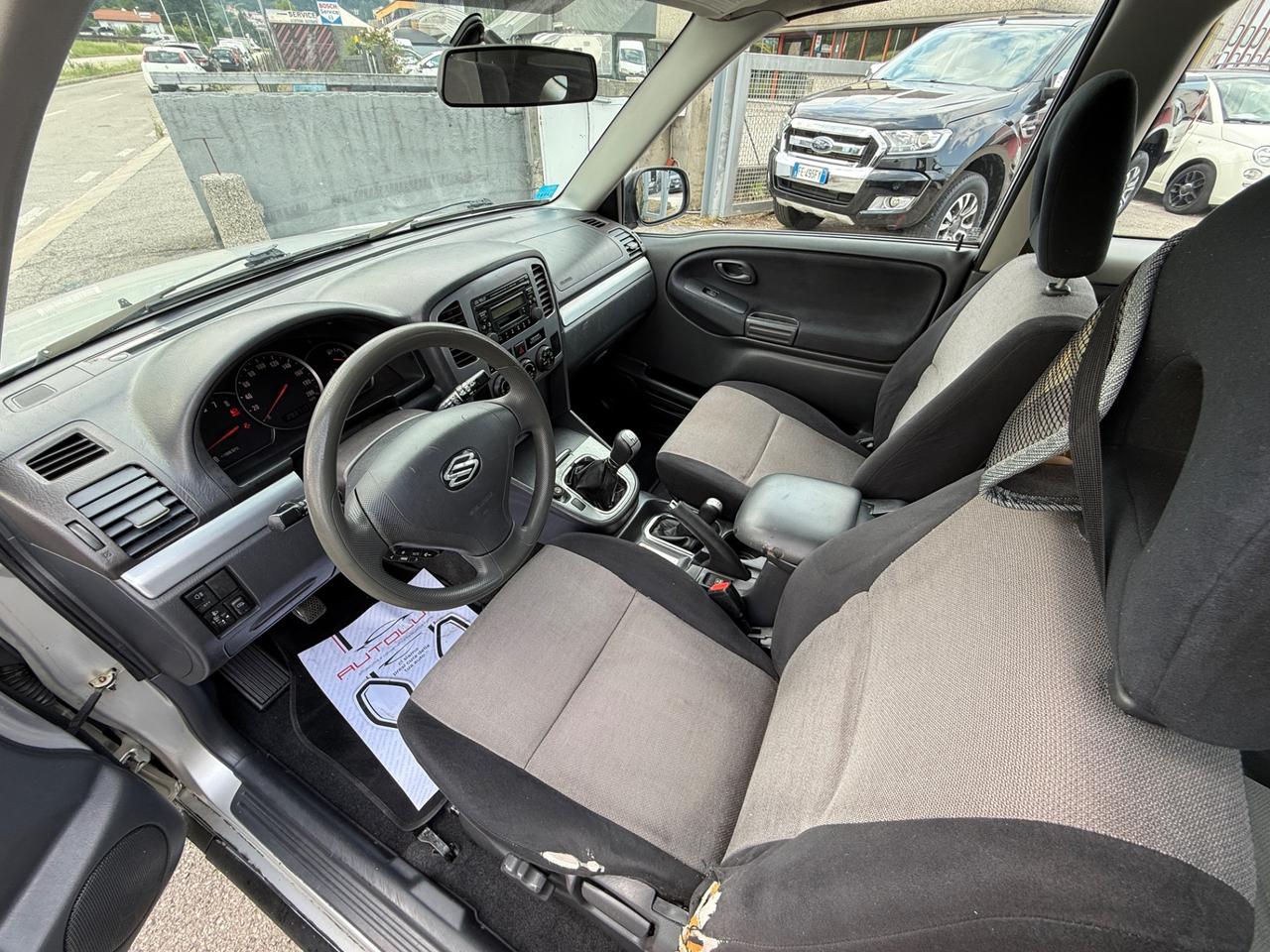 Suzuki Grand Vitara 1.6i 16V cat 3 porte 2005