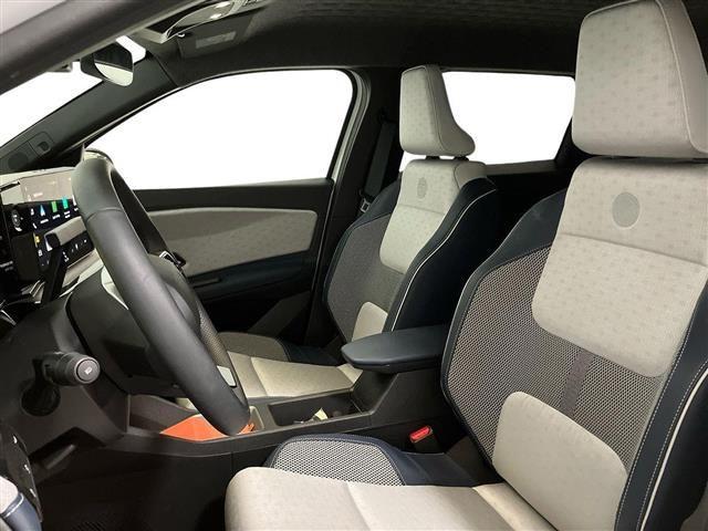 RENAULT D Renault 5 E-Tech Electric Comfort Range Rolan Gar