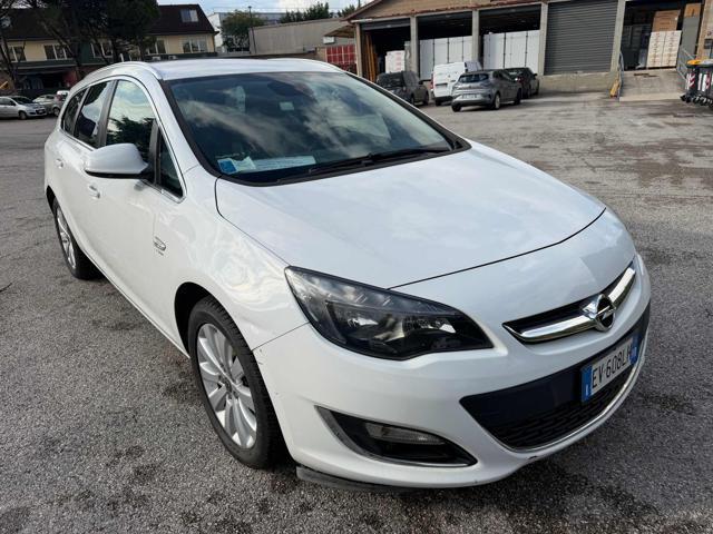 OPEL Astra 1.7 CDTI 110CV Sports Tourer Cosmo Bellissima