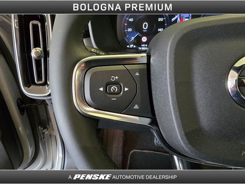 Volvo XC40 T2 automatico Core