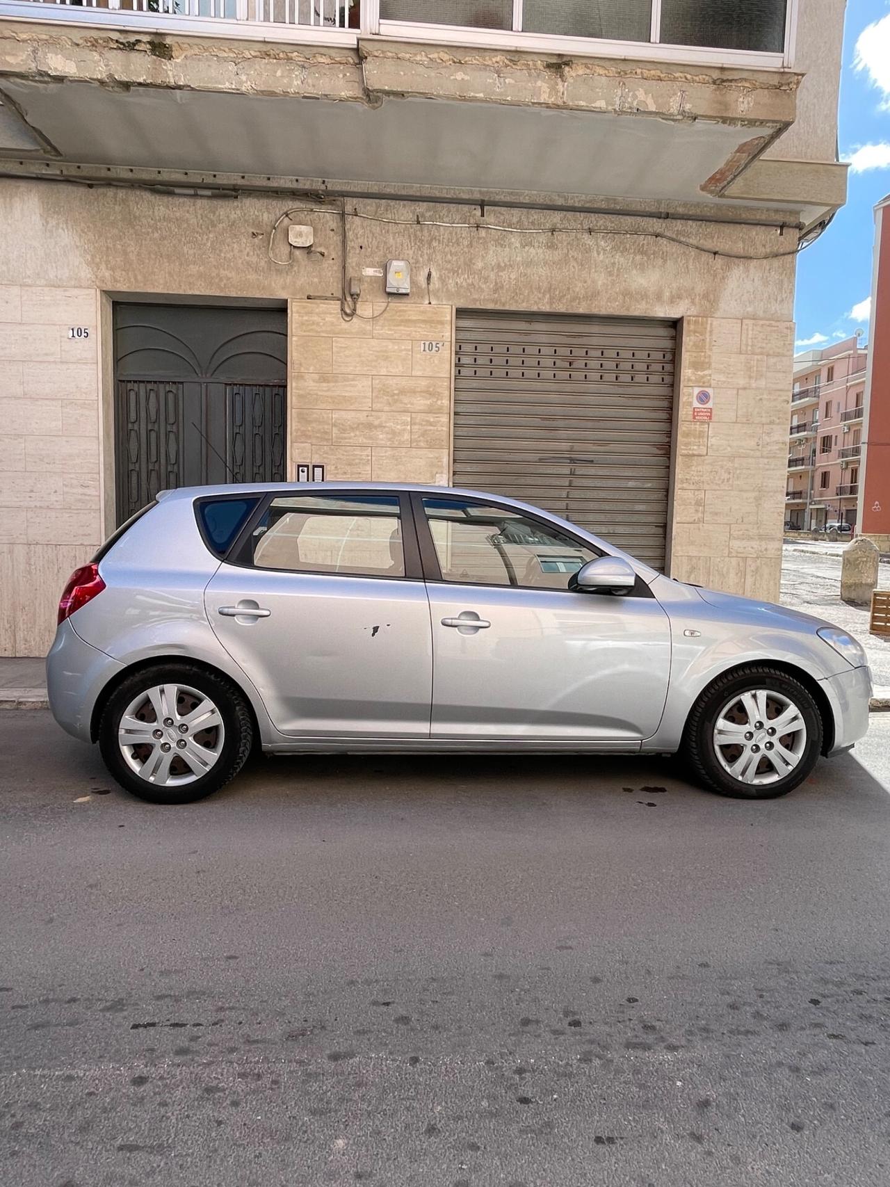 Kia Ceed cee'd 1.6 CRDi VGT 115CV 5p. EX