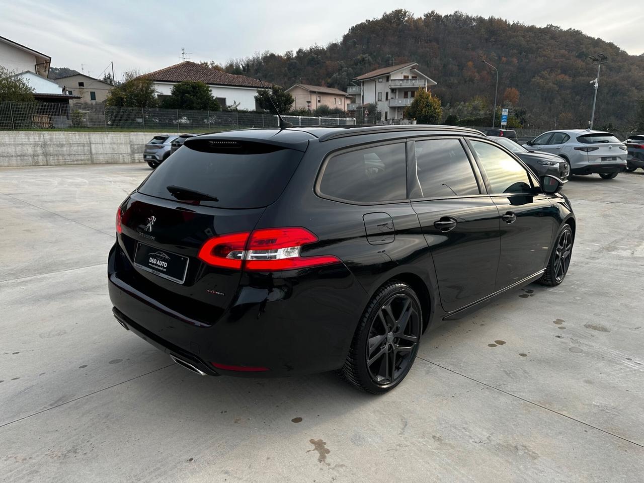 Peugeot 308 BlueHDi 130 GT Line AUTOCARRO N1