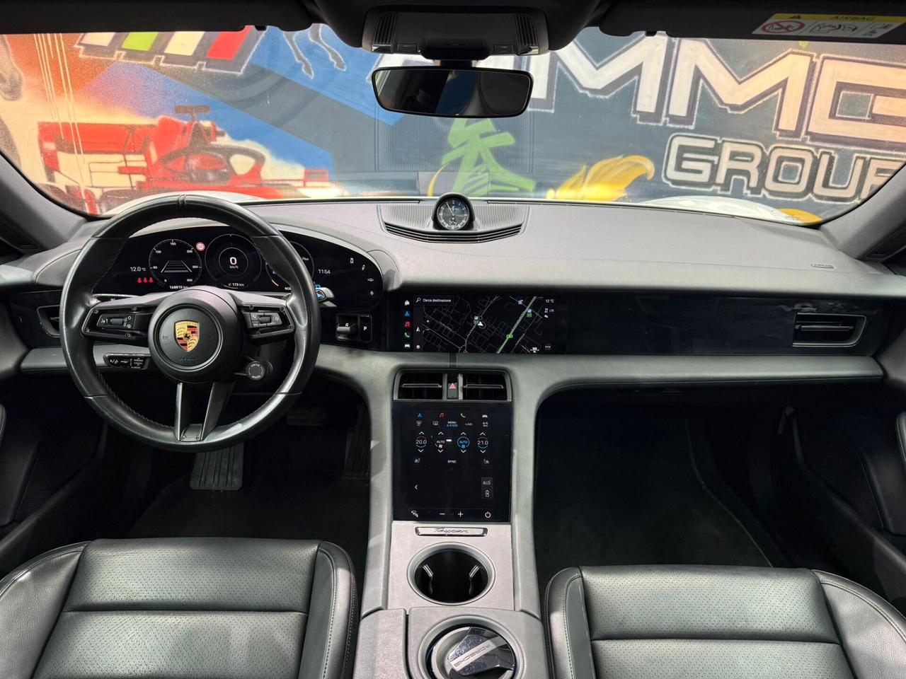 Porsche Taycan 4S Performance (988)