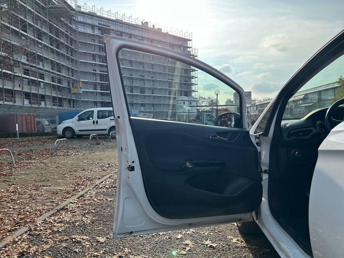 Opel Corsa Corsa 1.4 b-Color 75cv 5p