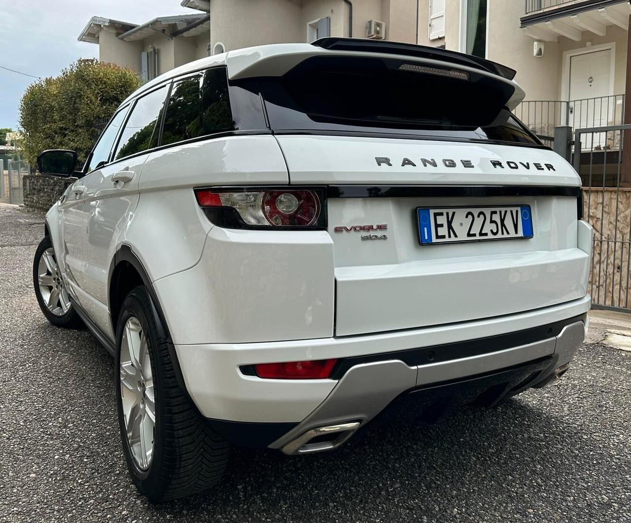 Land Rover Range Rover Evoque 2.2 Sd4 5p. Pure