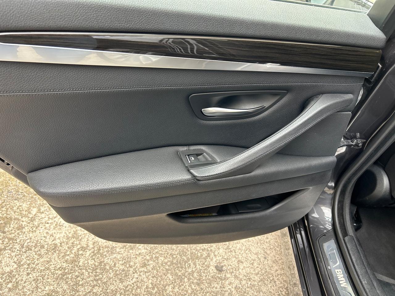 Bmw 535 535d xDrive Touring Luxury