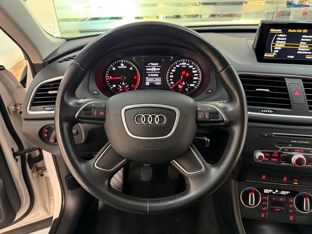 Audi Q3 2.0 TDI 120 CV Business 2015