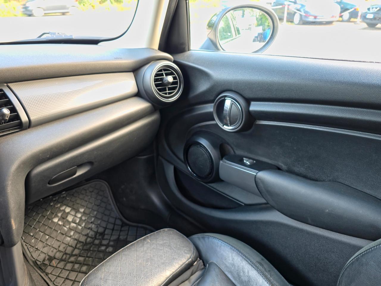 Mini 1.5 Cooper D Hype CV-116 2017-E6B Manuale NEO