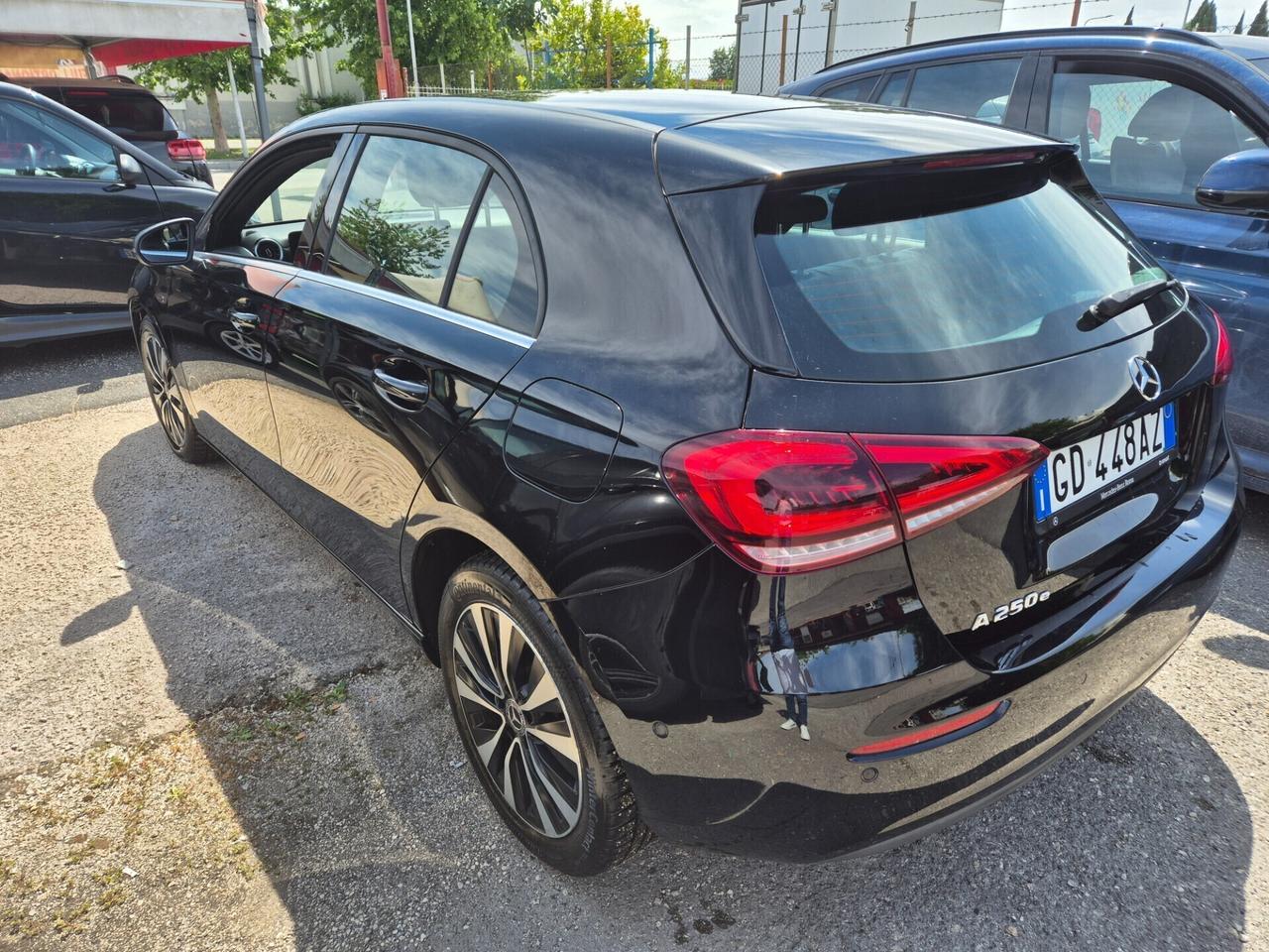 Mercedes-benz A 250 A 250 Automatic benzina elettr
