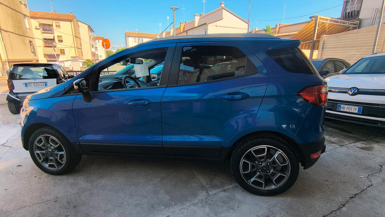 Ford EcoSport 1.5 110 CV Powershift Titanium