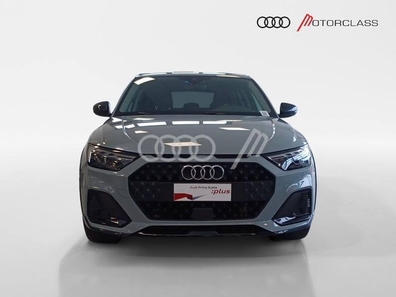 Audi A1 citycarver 30 1.0 tfsi 110cv admired s tronic