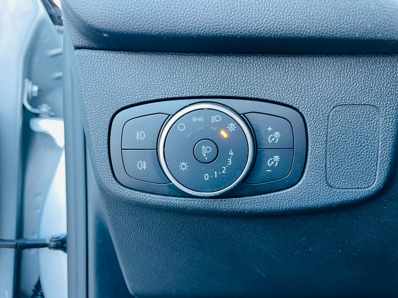 Ford Focus 1.5 EcoBlue 120 CV automatico SW ST-Line