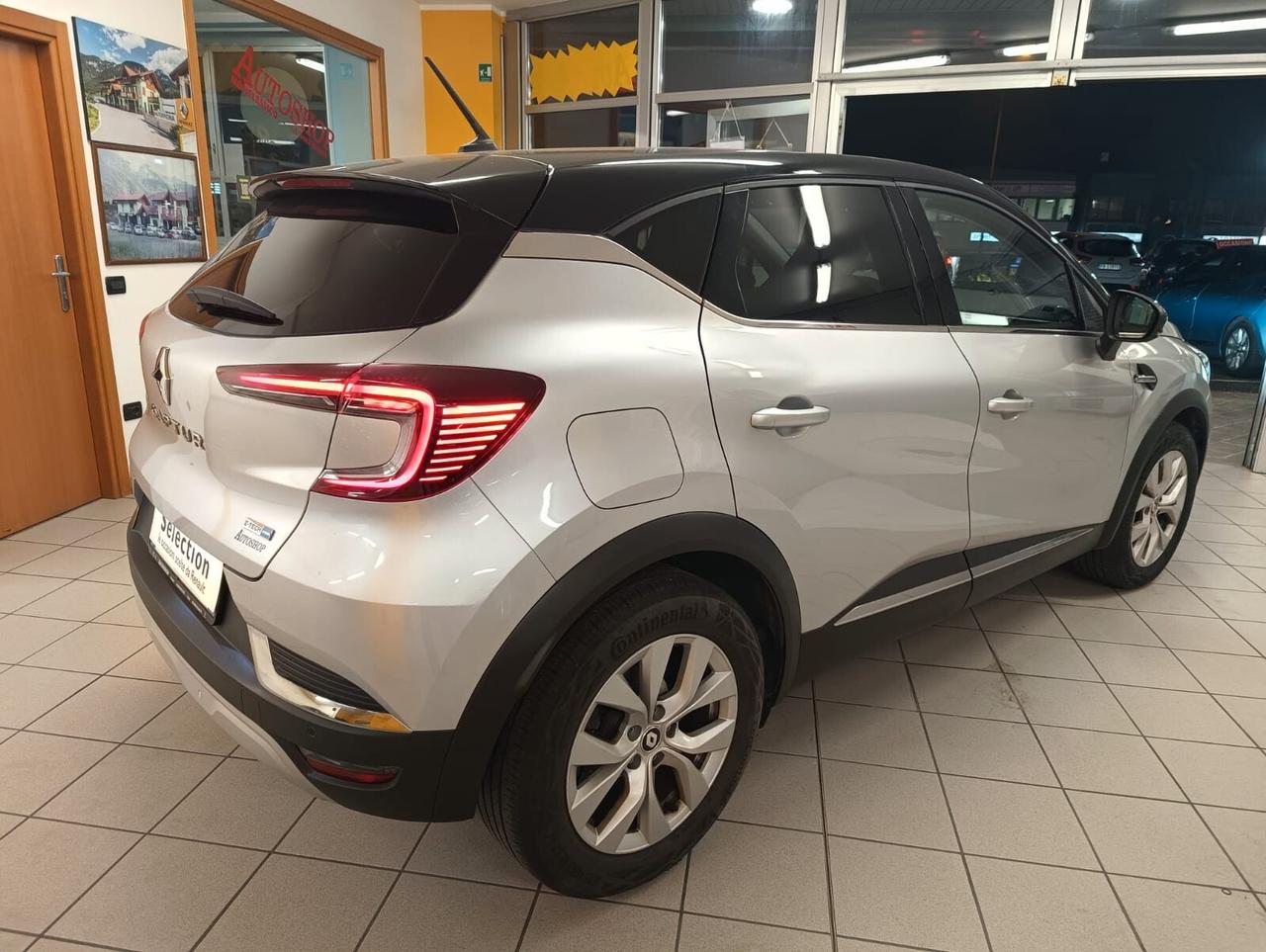 Renault Captur Full Hybrid E-Tech 145 CV Intens