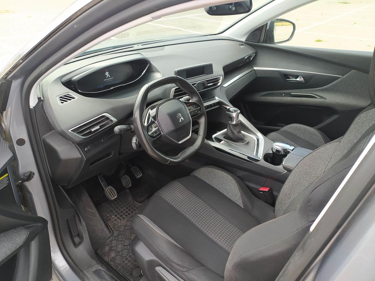Peugeot 3008 Active 1.5 Blue HDI 130
